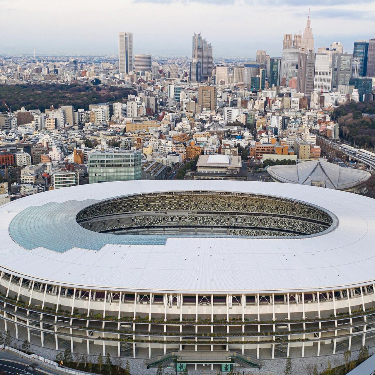 东京国立竞技场(东京国立竞技场能坐多少人)